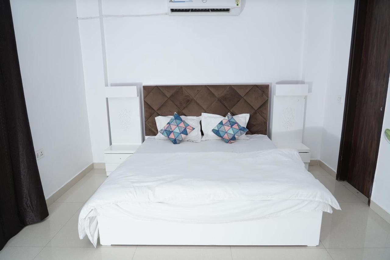 Own Stay Neu-Delhi Exterior foto