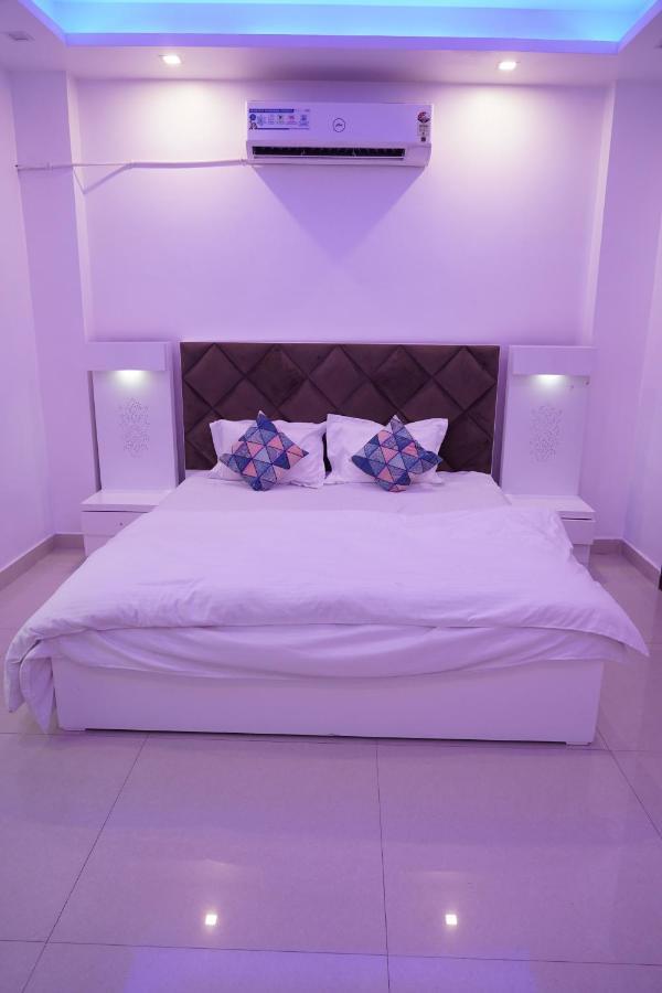 Own Stay Neu-Delhi Exterior foto